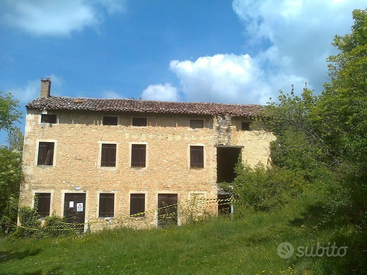 Casa indipendente con terreno - Vista 4