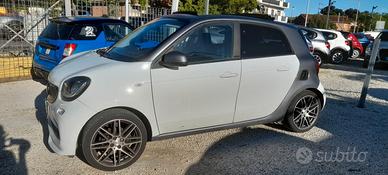 Smart ForFour BRABUS Cabrio Xclusive