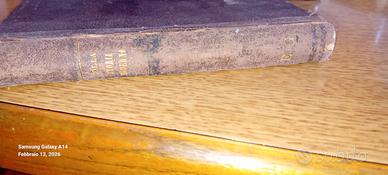 libro antico di storia