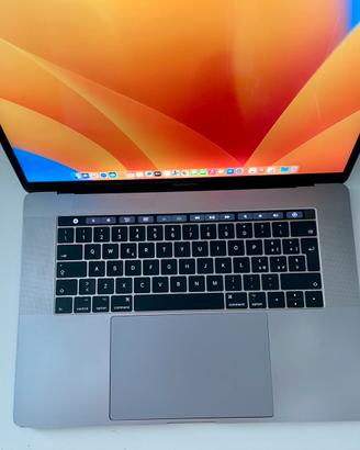 Macbook Pro 15 2017 touchbar batteria NUOVA