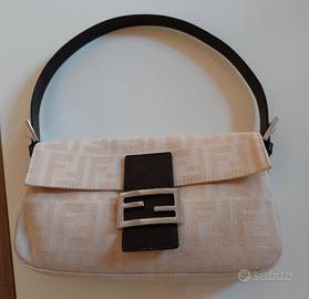 pochette fendi
