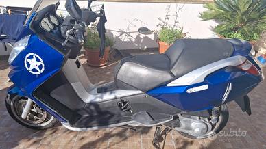 Scooter  PEUGEOT MOTOCYCLES 125 CC 15 CV