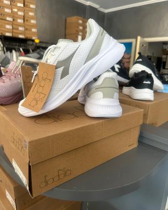 Diadora nuove con scontrino 41