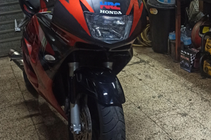 Honda cbr 600f