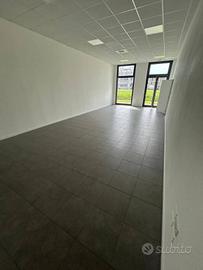 Immobile di 100 m² con 1 locale a Ponte San Nicolò
