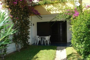 Villa bilo/trilo a p.t. 4 p.l. nel Victor Village