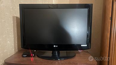 Tv LG 26LH2000. (26”) + decoder DVB-T2