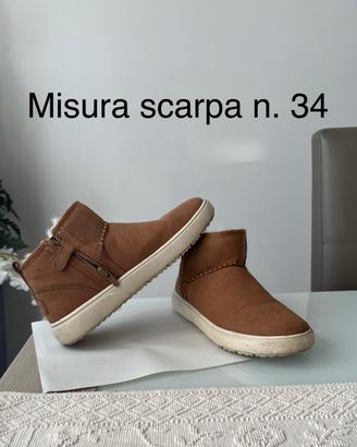 Stivaletti bassi Geox scamosciati n.34