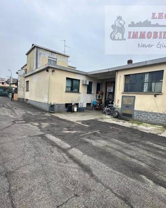 Immobile di 350 m² a Binasco