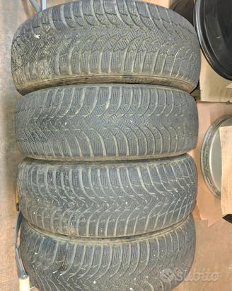 Pneumatici 215/60/17 215/60r17 215/60 r17 215 60 1