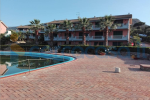 Villetta mare DIVISIBILE Finale di Pollina