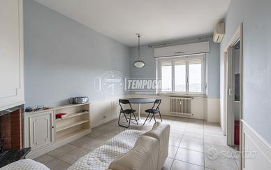 Appartamento con garage in zona centrale