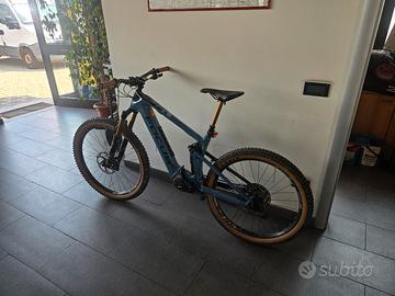 ebike  focus jam2 carbonio 