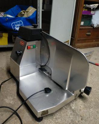 Affettatrice professionale berkel