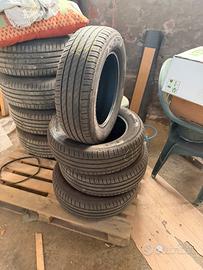 Treno di gomme estive kleber