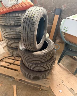 Treno di gomme estive kleber
