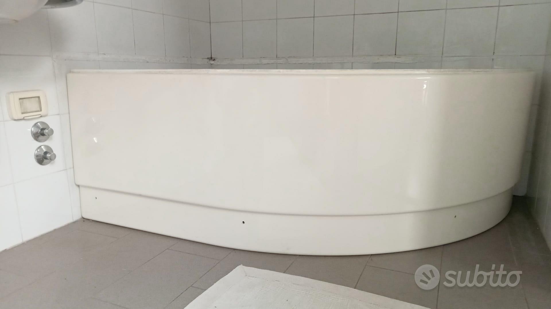 Vasca da bagno - Arredamento e Casalinghi In vendita a Bergamo