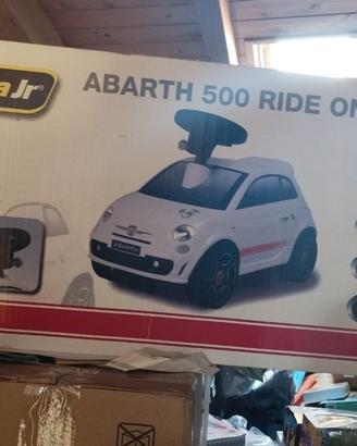 Abarth 500 cavalcabile per bambini