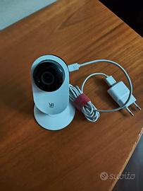 telecamera YI  home