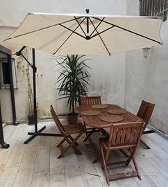 Set giardino legno, tavolo sedie e ombrellone 