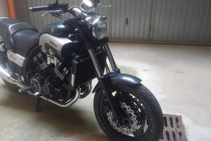 Yamaha V MAX 1200