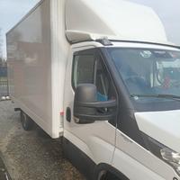 Iveco daily 35-160 con sponda