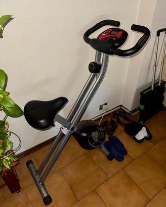 Cyclette pieghevole Ultrasport F-Bike – Compatta