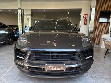 Porsche Macan 2.0 245cv