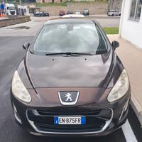 Peugeot 308 1.6 HDi 2012