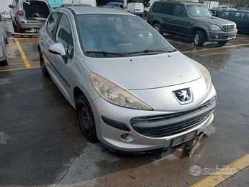Peugeot 207 2008 Demolita - Per Ricambi