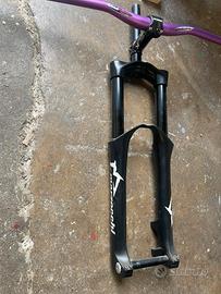 Forcella marzocchi + mono Rock Shox