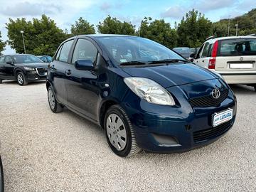 TOYOTA YARIS 1.3 B - 2009