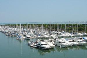 POSTO BARCA APRILIA MARITTIMA