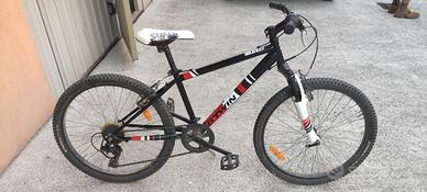 bicicletta Btwin rockrider 500 