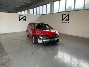 TOYOTA Corolla ACTIVE 1.8 HYBRID TOURING SPORTS