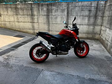 Ktm duke 690