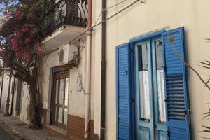 A San Vito Lo Capo centralissimo bivani