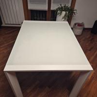 tavolo in vetro allungabile