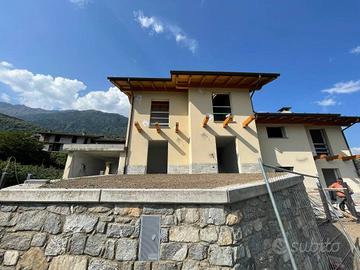 Villa di 107 m² con 3 locali e box auto a Civo