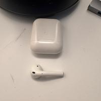 Apple Airpods