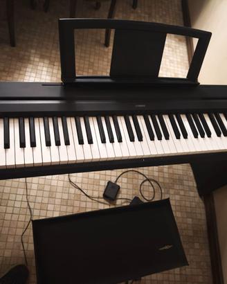 Pianoforte Yamaha P35