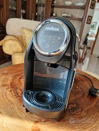 macchina del caffe Lavazza Firma LF 900