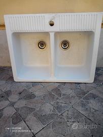 interessante con due vasche