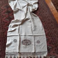 Asciugamano antico ricami e frange raro