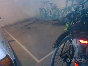 Posto moto/bici via Giolitti