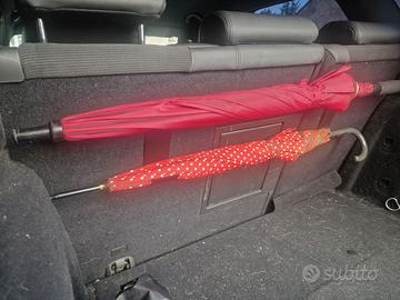 Portaombrelli baule auto