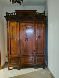 Mobili vari Liberty - tavolo e sedie, credenza etc