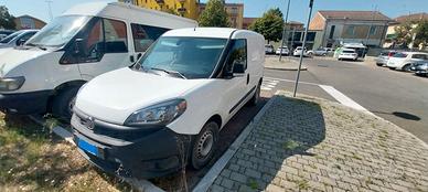 Doblò 1.4 T-Jet Natural Power 3 posti