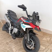moto bmw a trazione elettrica 