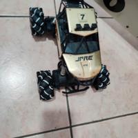 macchina (non telecomandata) 